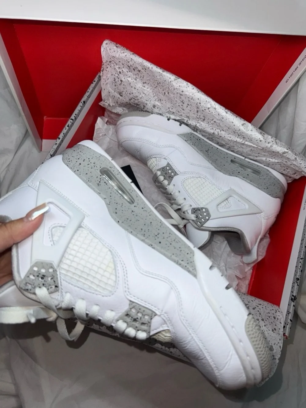 Air Jordan 4 Retro ‘White Oreo’